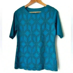 Van Heusen Women’s Turquoise Art  to Wear Geometric Pattern T-Shirt Small